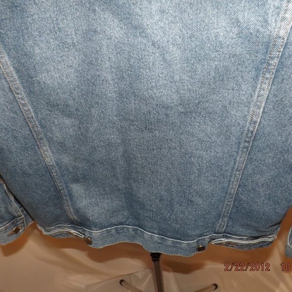 Divided HM Women's Size 6 100% Cotton Blue Denim Jacket - Picture 7 of 14